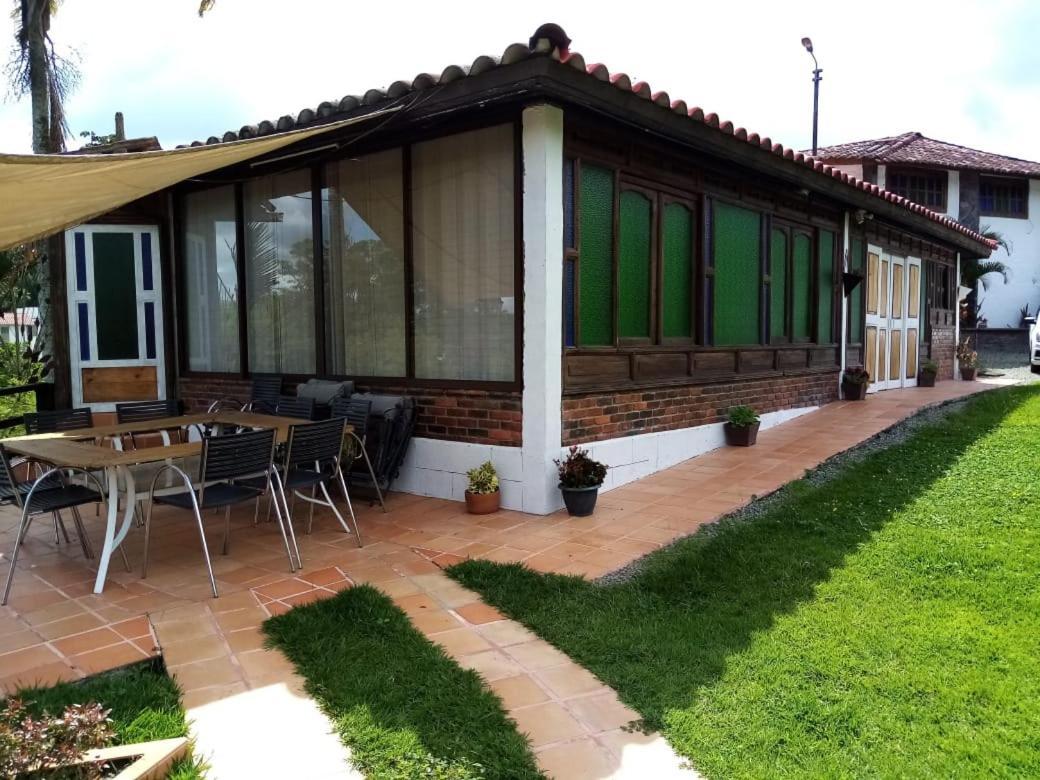 Chalet Tipo Loft En Armenia - Quindio Via Tebaida Villa El Edén Kültér fotó